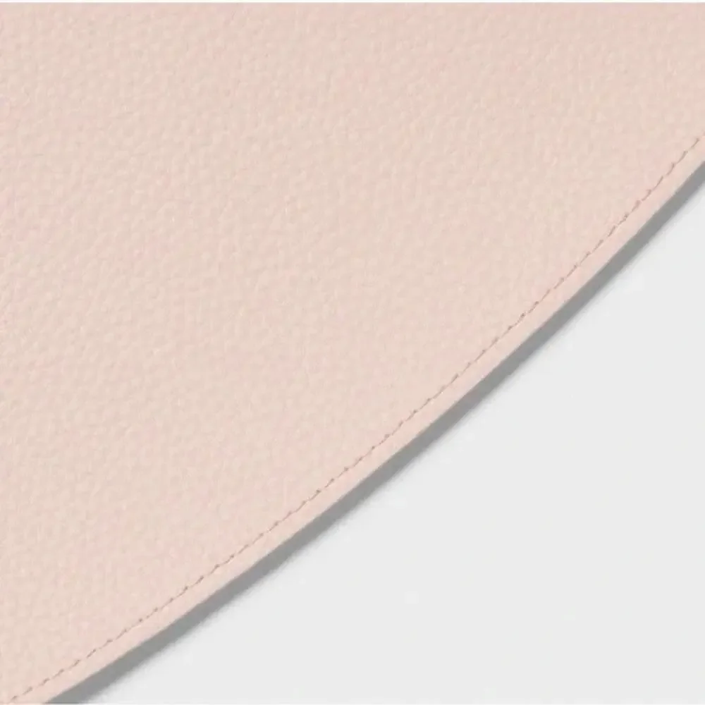 NEW Heart Shaped Placemats Charge Pink Target Threshold New (Set of 4)